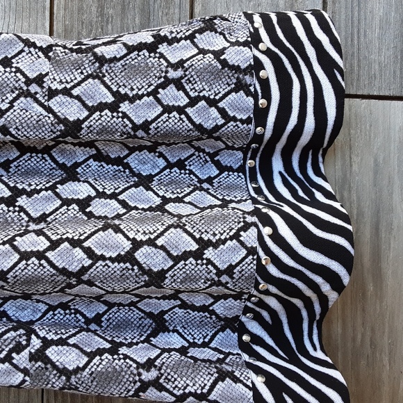 Michael Michael Kors black grey & white blouse size extra small - Picture 4 of 9